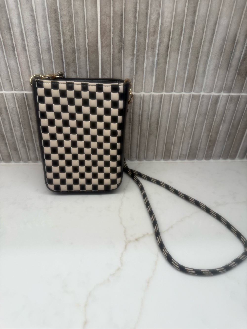 Universal Thread Checkerboard Crossbody Bag - Black & White